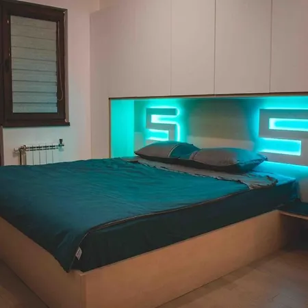 Luxury S&s Panoramic View شقة *